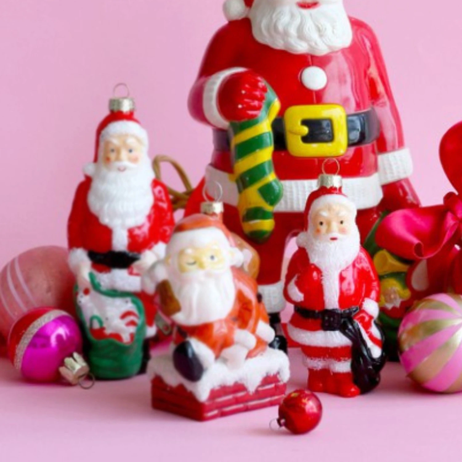 Cody Foster 4.5" Santa Blow Mold Glass Christmas Ornament GO-8881 4 Cody Foster 4.5" Santa Blow Mold Glass Christmas Ornament GO-8881 - Image 2